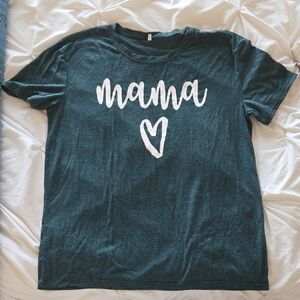 Heathered Dark Green 'Mama' Heart T-Shirt